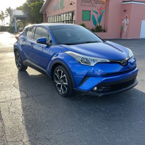 2019 Toyota C-HR LIMITED 照片 7
