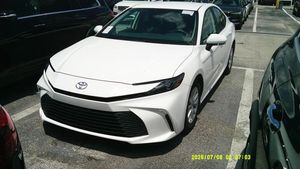 صورة 1 لـ 2025 Toyota CAMRY LE
