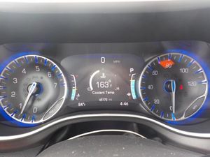 CHRYSLER PACIFICA TOURING L - 5