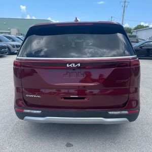 2024 KIA CARNIVAL LX 照片 4