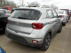 HYUNDAI VENUE SEL - 2