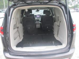 صورة 6 لـ 2023 Chrysler PACIFICA TOURING L