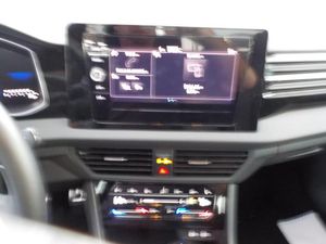 صورة 24 لـ 2025 Volkswagen JETTA SPORT