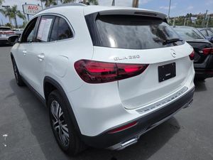 2025 Mercedes-BENZ GLA — миниатюра 19
