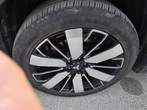 MITSUBISHI OUTLANDER SE - 8