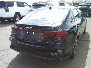 KIA FORTE LX - 2