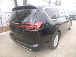 CHRYSLER PACIFICA SELECT - 2