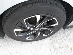 HYUNDAI SONATA SEL - 9