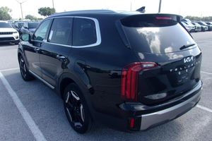 صورة مصغرة 19 لـ 2025 KIA TELLURIDE S