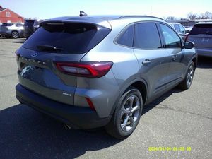 FORD ESCAPE ST-LINE - 2