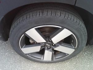 HYUNDAI SANTA FE LIMITED - 9