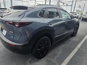 صورة 2 لـ 2025 Mazda CX-30 2.5 S CARBON EDITION