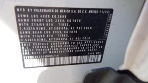 VOLKSWAGEN TAOS SE - 7