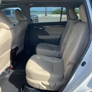 2021 Toyota HIGHLANDER HYBRID PLATINUM 照片 26