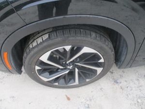 صورة 9 لـ 2024 Mitsubishi OUTLANDER SE BLACK EDITION