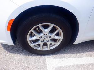 CHRYSLER PACIFICA TOURING L - 10