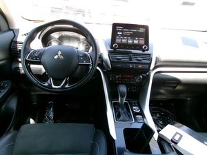 2025 Mitsubishi ECLIPSE CROSS SE 照片 4