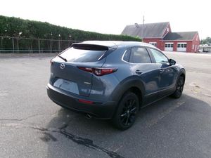 صورة 2 لـ 2025 Mazda CX-30 2.5 S CARBON EDITION