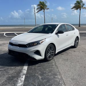2022 KIA FORTE GT-LINE 照片 1