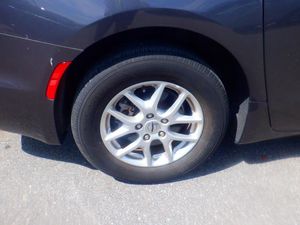 CHRYSLER PACIFICA TOURING L - 9