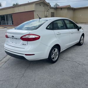 صورة 5 لـ 2019 FORD FIESTA SE
