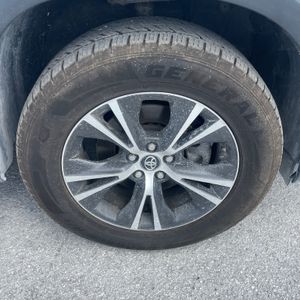 2019 Toyota HIGHLANDER LE 照片 13