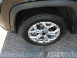 JEEP COMPASS LATITUDE - 9