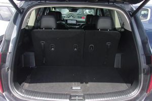صورة 6 لـ 2025 KIA TELLURIDE S