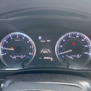 صورة مصغرة 29 لـ 2019 Toyota HIGHLANDER LE