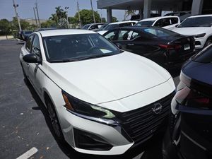 2025 Nissan ALTIMA SV 照片 1