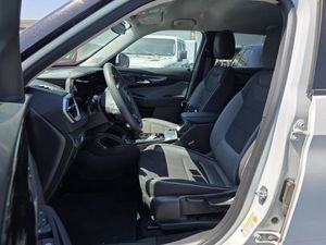 2025 Chevrolet TRAILBLAZER LT 照片 3