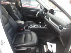 صورة 22 لـ 2025 Mazda CX-5 2.5 S SELECT PACKAGE