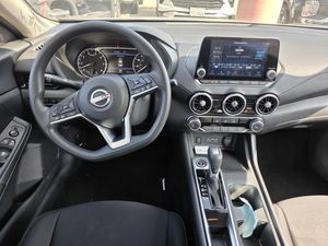 صورة 4 لـ 2025 Nissan SENTRA SV