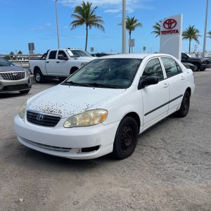 Toyota Corolla CE - 1