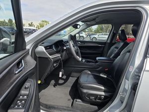 JEEP GRAND CHEROKEE L LIMITED - 3