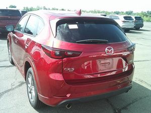 صورة 24 لـ 2025 Mazda CX-5 2.5 S SELECT PACKAGE