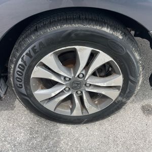 2015 Honda ACCORD LX — фото 11