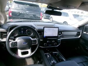 FORD EXPEDITION MAX XLT - 4