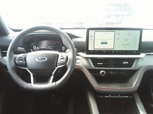 FORD EXPLORER ST-LINE - 4