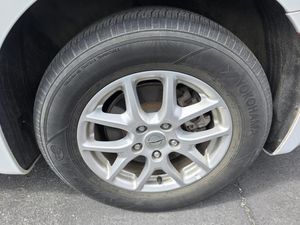 CHRYSLER PACIFICA TOURING L - 9