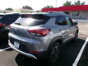 2025 Chevrolet TRAILBLAZER LT 照片 2