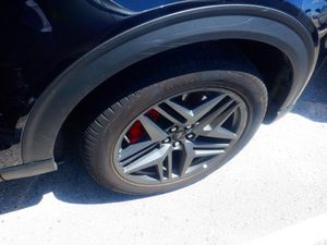 FORD EXPLORER ST-LINE - 10