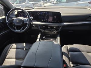 2025 Chevrolet TAHOE LT 照片 4