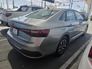 صورة 2 لـ 2025 Volkswagen JETTA S