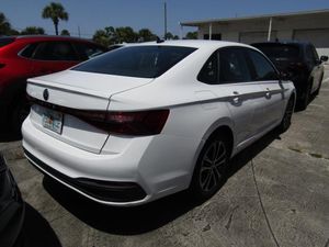 صورة 2 لـ 2025 Volkswagen JETTA SPORT
