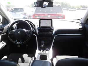 MITSUBISHI ECLIPSE CROSS - 8