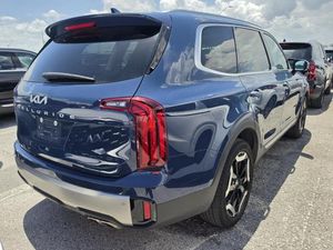 صورة 2 لـ 2025 KIA TELLURIDE S