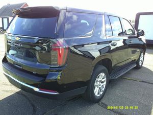 2025 Chevrolet TAHOE LT 照片 2