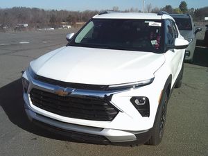 CHEVROLET TRAILBLAZER LT - 1