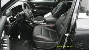 صورة 3 لـ 2025 KIA TELLURIDE S